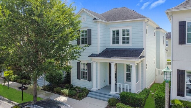 Primary Photo - Celebration single family home