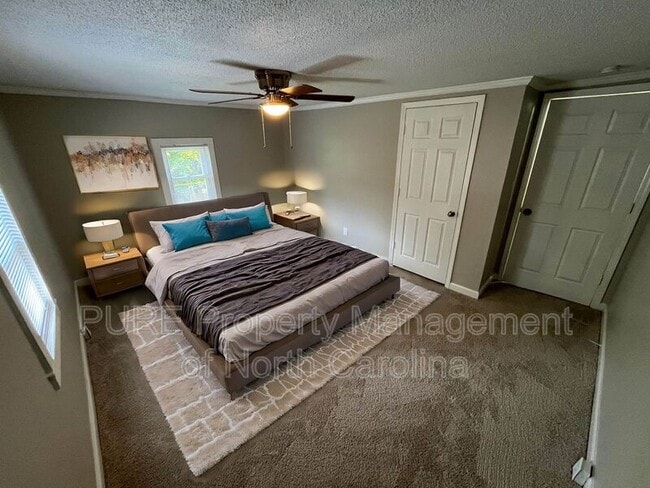 Building Photo - 65 Barber St NW