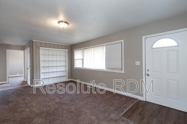 Building Photo - 7955 E 49th St