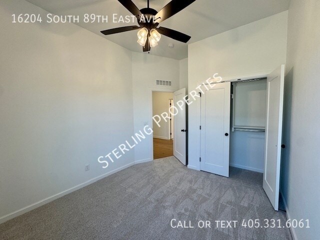 Building Photo - 16204 S 89th E Ave
