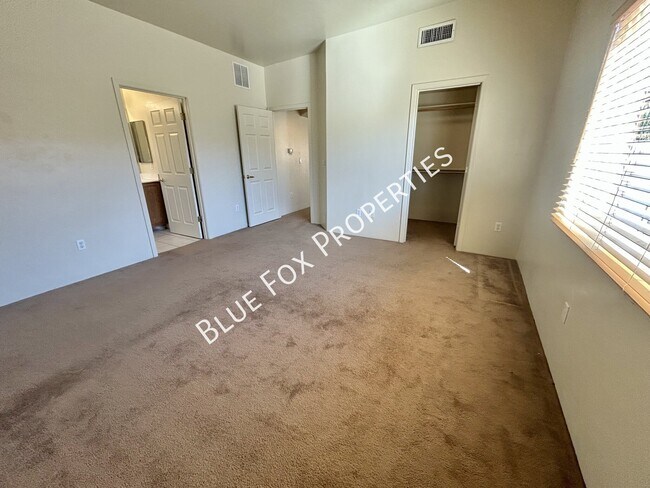 Building Photo - 5459 W Mosquito Dr