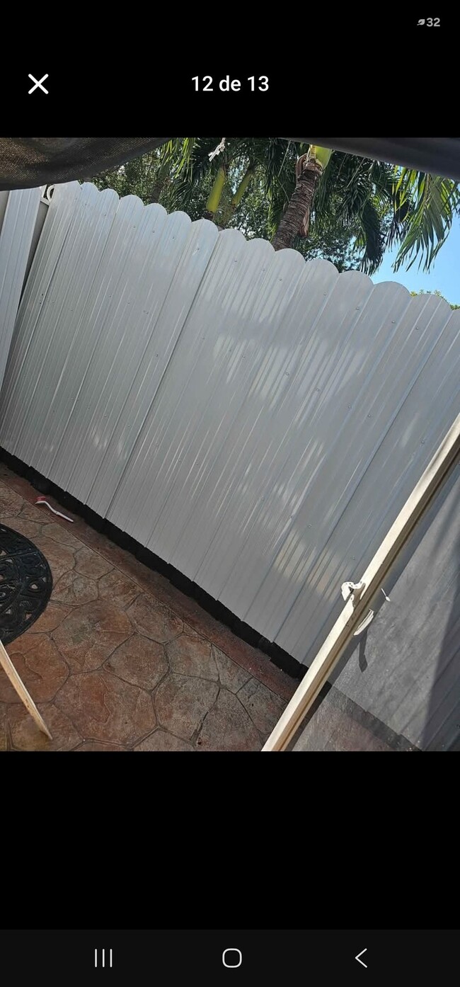 Building Photo - 24310sw109 path homestead fl 33032 Path