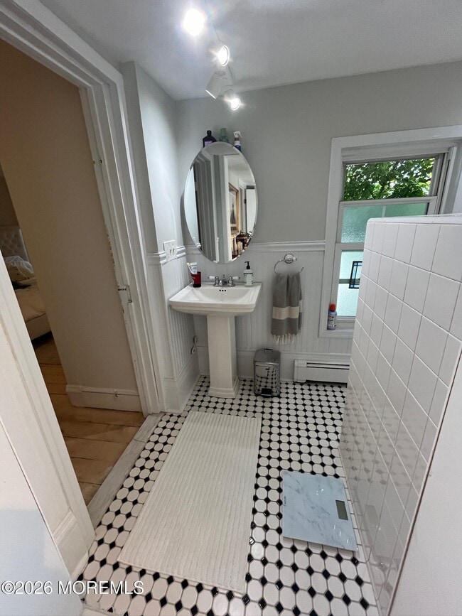 Building Photo - 74 Mt Hermon Way