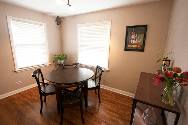 Building Photo - 2995 Leyden St