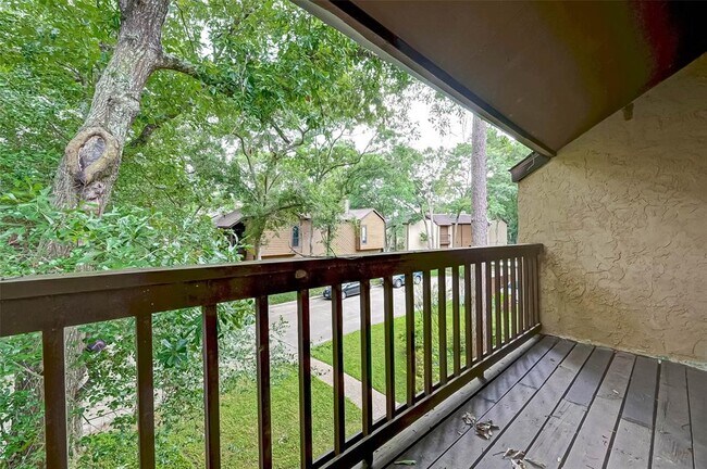 Building Photo - 11711 Memorial Dr