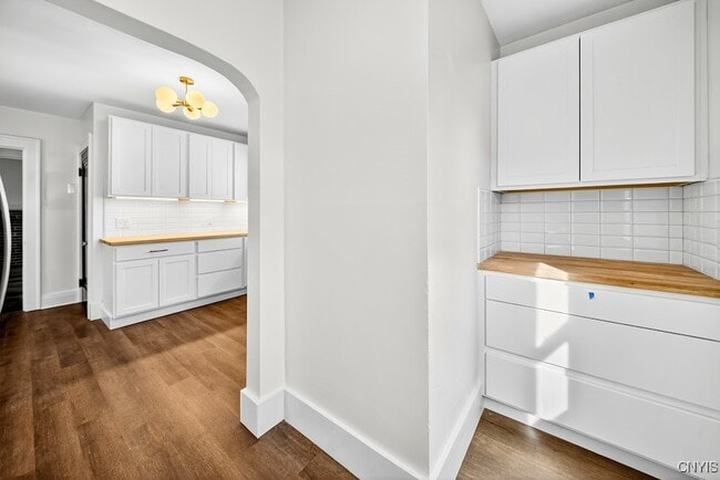 Building Photo - 363 Hickok Ave