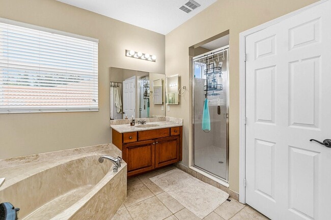 Building Photo - 8097 Via Bolzano