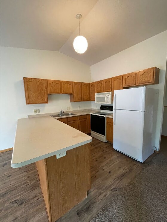 Building Photo - 310 Scheidler Rd