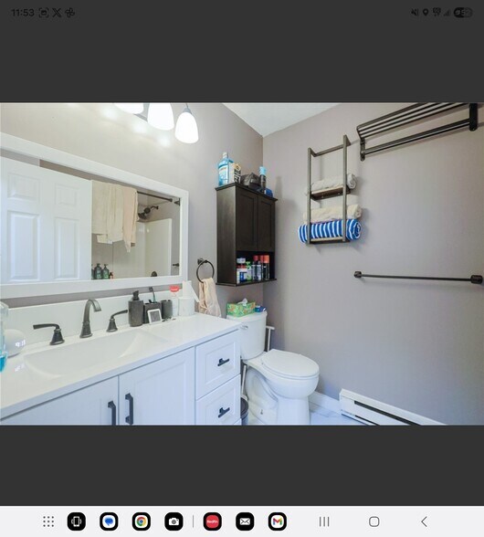 Building Photo - 200 Manville Hill Rd