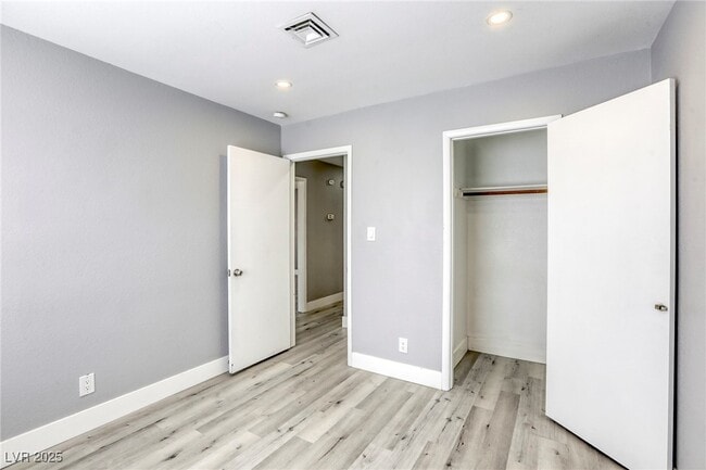 Building Photo - 4456 Bramblewood St