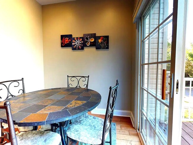 Building Photo - 70 Osprey Ct