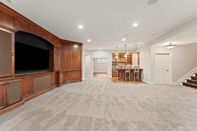 Building Photo - 9020 Whisperinghill Dr