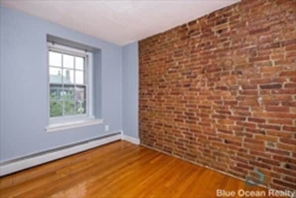 Building Photo - 4 Wigglesworth St