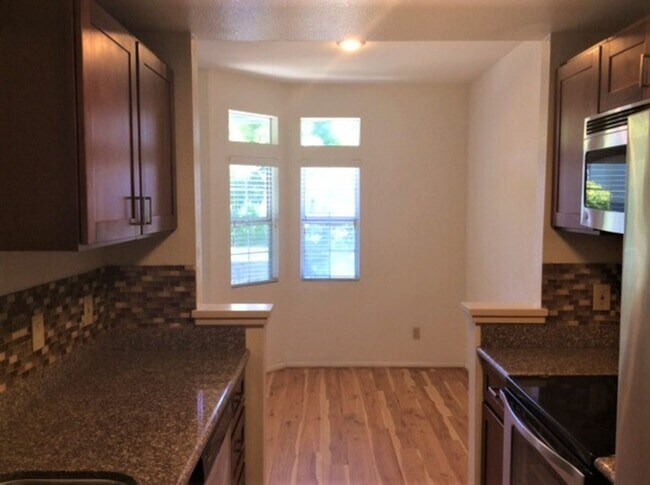Building Photo - Single-Level 1 Bedroom Home with Garage – ...