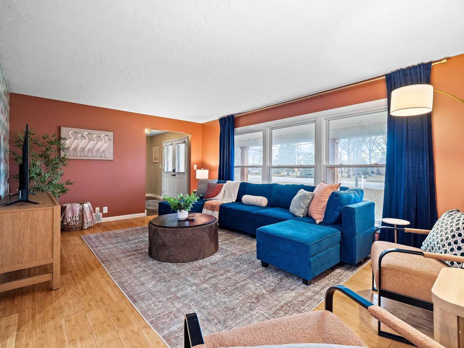 Building Photo - 32071 Lake Rd