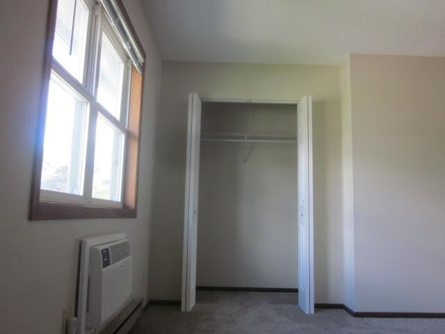 Building Photo - 1402 Tuttle St