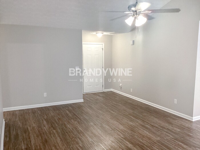 Building Photo - 150 Wynfield Dr