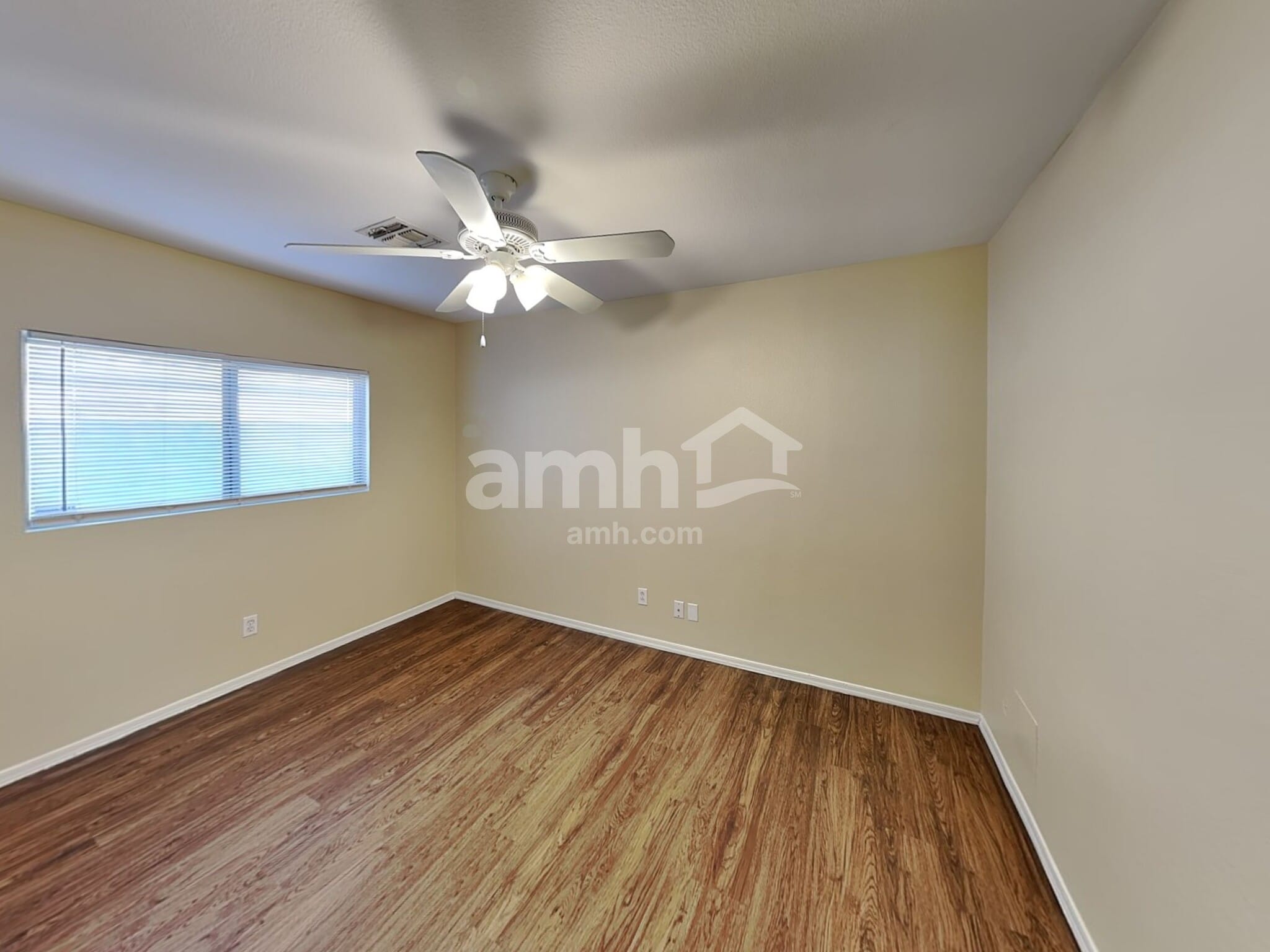 Building Photo - 10530 W Carlota Ln