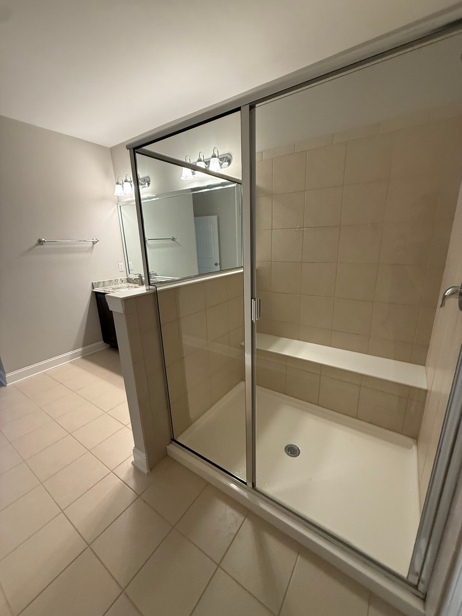 Building Photo - 335 Acorn Hollow Pl