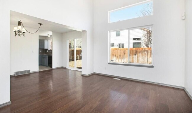 Building Photo - 9208 Granger Ln