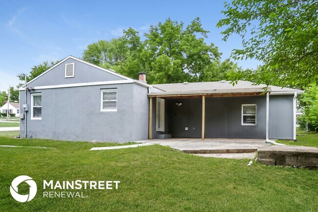 Building Photo - 601 Oak St