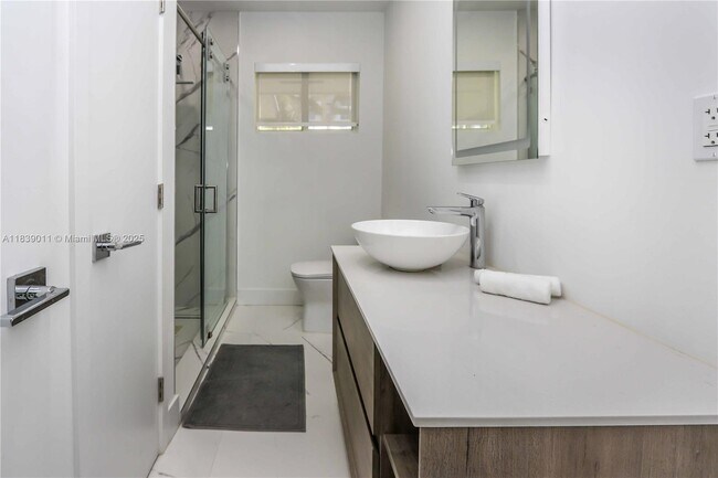 Building Photo - 2135 Arch Creek Dr