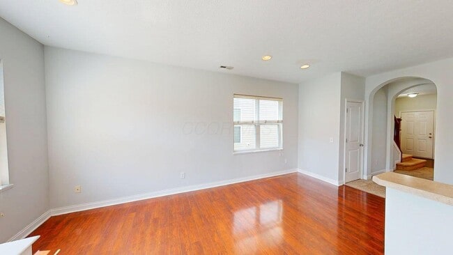 Building Photo - 5597 Lantos Rd