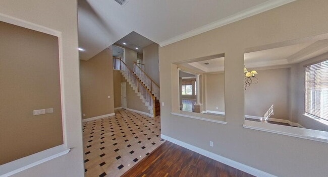 Building Photo - 1692 Woodhaven Cir