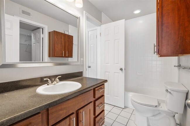 Building Photo - 6804 N Capital of Texas Hwy