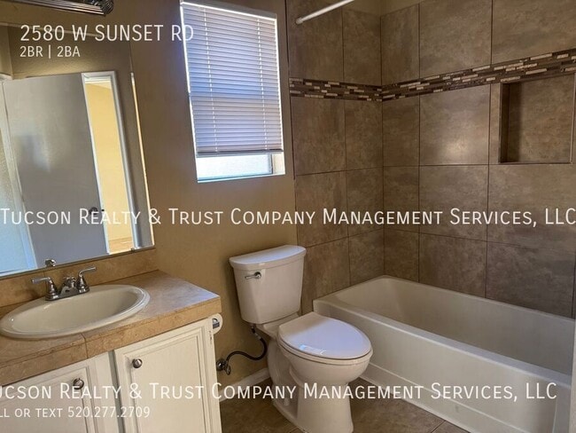 Building Photo - 2580 W Sunset Rd