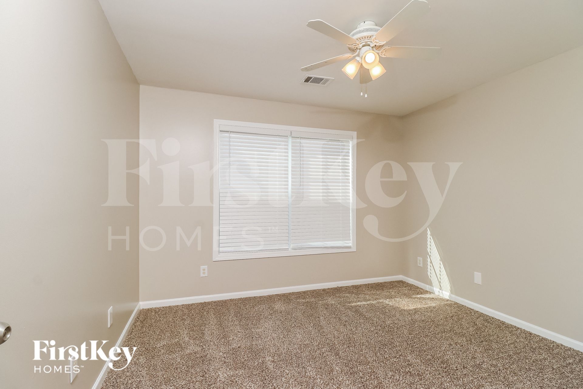 Building Photo - 24 Brookridge Ct