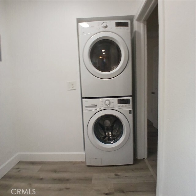 Building Photo - 5715 Case Ave