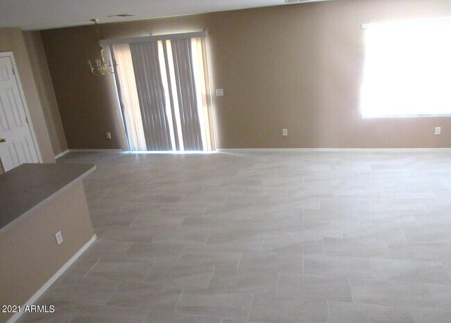 Building Photo - 863 S 239th Ln