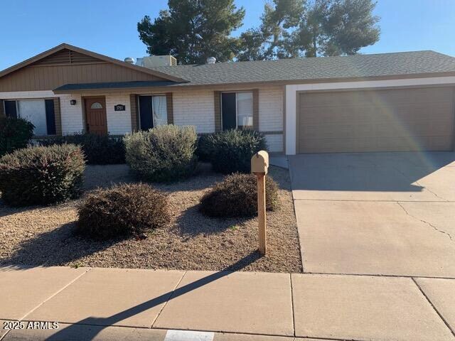 Primary Photo - 3753 E Charter Oak Rd