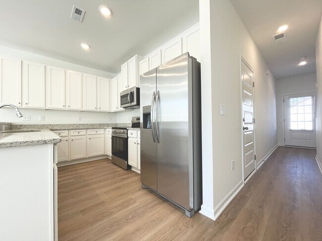 Building Photo - Affordable, New Construction Townhome with Smart Home Technology - Pets Welcome - Ask Us About Mo...