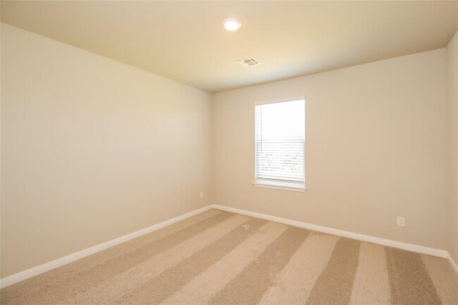Building Photo - 1607 Crimson Lake Blvd