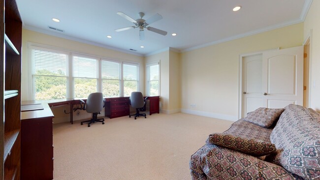 Building Photo - Estate Home in Fantastic North Raleigh Loc...