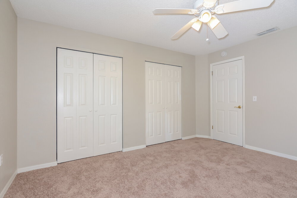 Building Photo - 4243 Tall Oak Ln