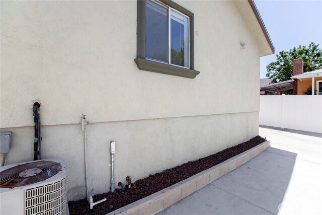 Building Photo - 10531 Greenburn Ave