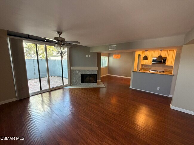 Building Photo - 1174 Tivoli Ln