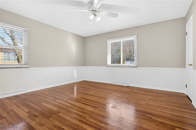 Building Photo - 8310 Broadview Rd