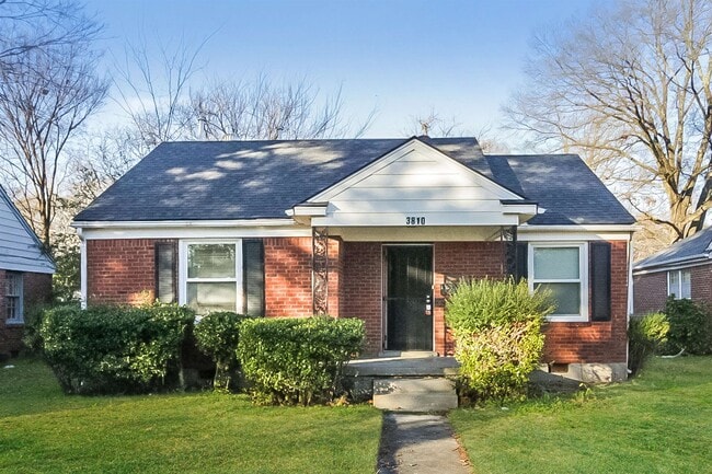 Primary Photo - 3810 Marion Ave
