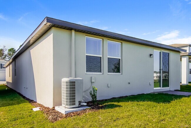 Building Photo - 824 Rivers Crossing St