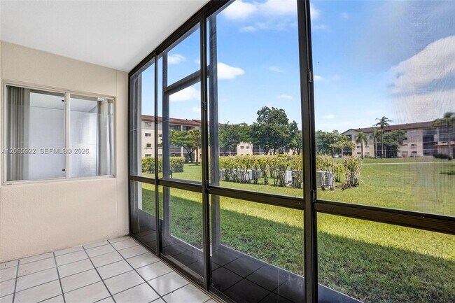 Building Photo - 12755 SW 16th Ct
