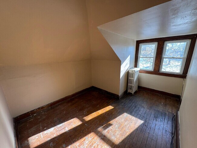 Building Photo - 1818 Walnut St