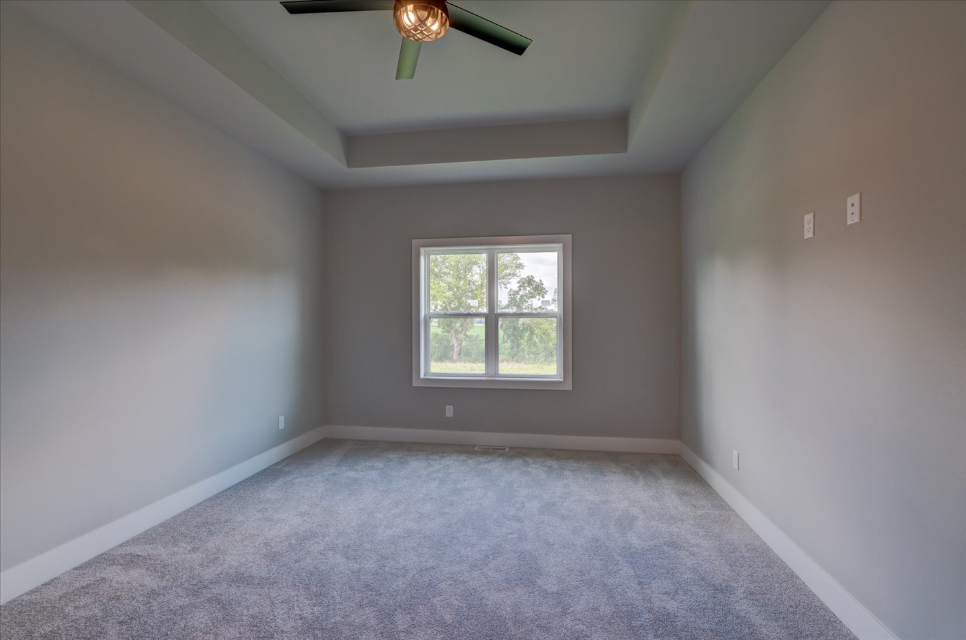 Building Photo - 1430 Palm Grass Way