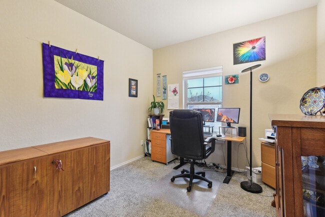 Building Photo - 513 Chelson Hunt