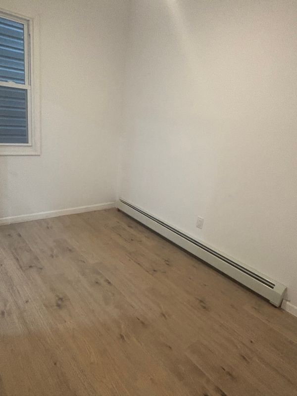 Building Photo - 155 16th Ave