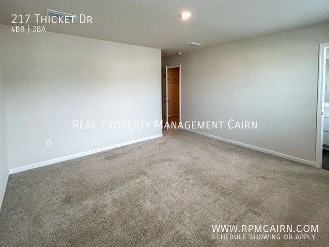 Building Photo - 217 Thicket Dr