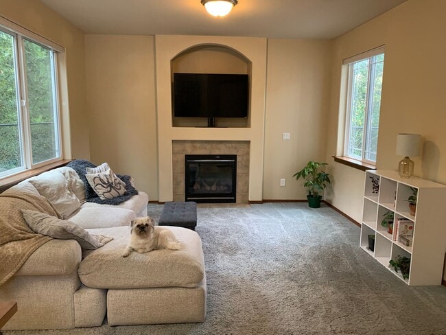 Building Photo - House for RENT:  Lynnwood/Brier 3 br - 2.5...